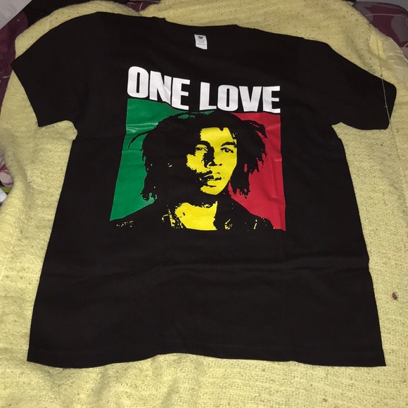 Bob Marley “One Love” T-shirt - Picture 1 of 3